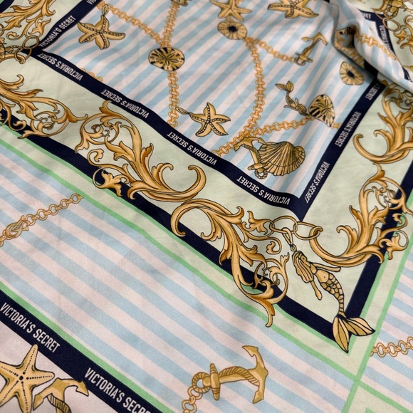 Victoria's Secret Nautical Stripe Chain & Link Button-Up Blouse | Size Medium - Picture 6 of 7